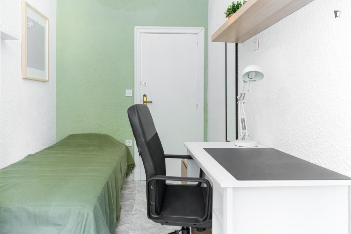 Apartament per a compartir a Ciudad Jardín - Parque Roma