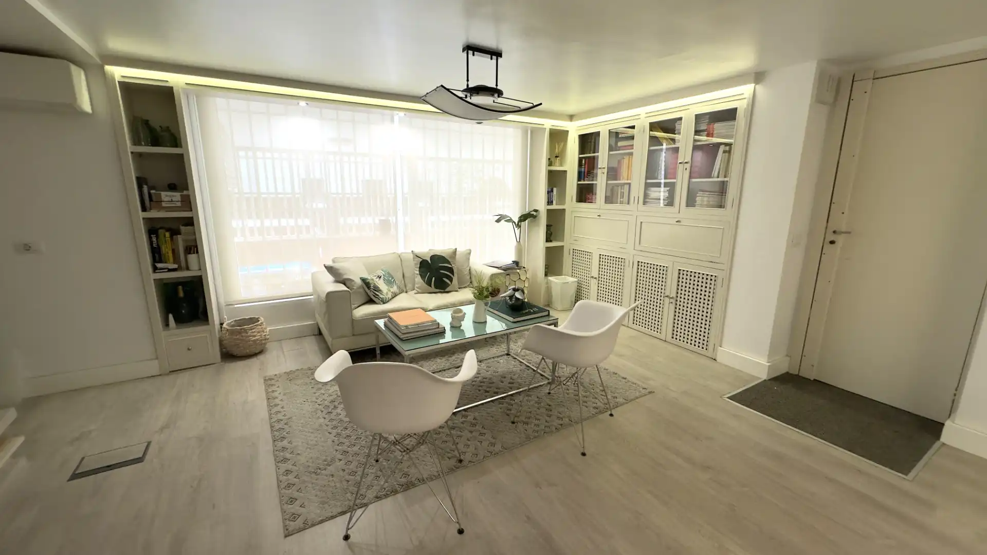 Wohnzimmer von Büro zum Verkauf in Santa Cruz de Tenerife mit Klimaanlage und Internet