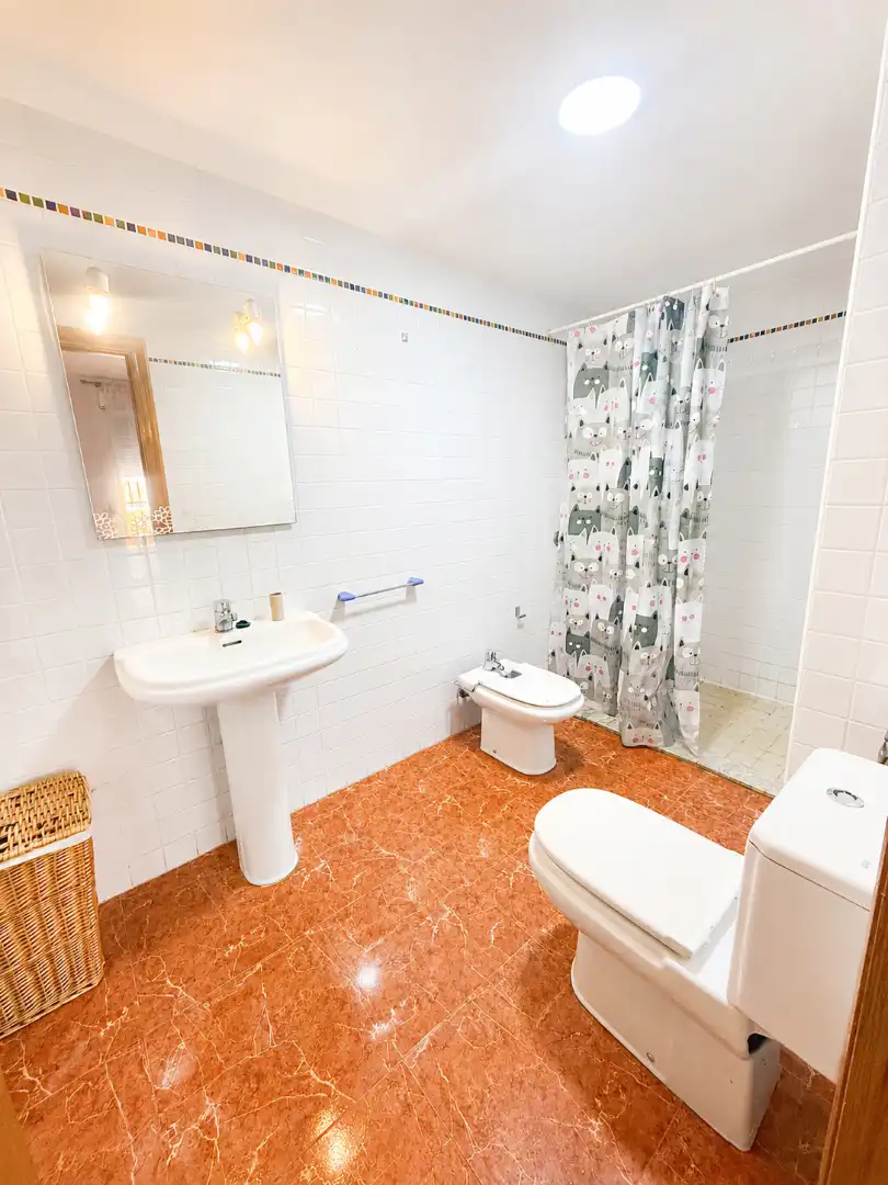 Baño de Piso en venta en Alcantarilla con Aire acondicionado, Calefacción y Trastero