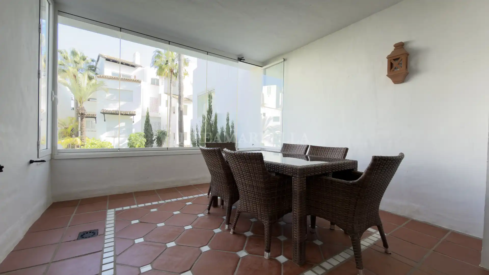Terrassa de Apartament en venda en Estepona amb Aire condicionat, Terrassa i Piscina