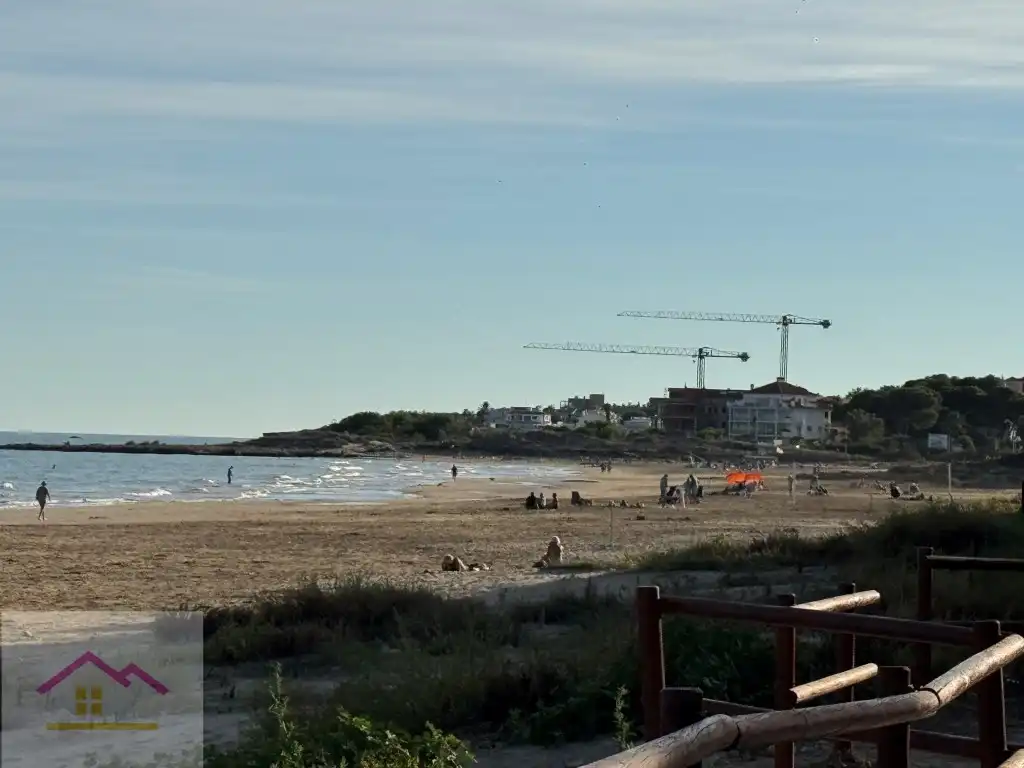 Außenansicht von Wohnung zum Verkauf in Alcalà de Xivert mit Klimaanlage, Terrasse und Möbliert