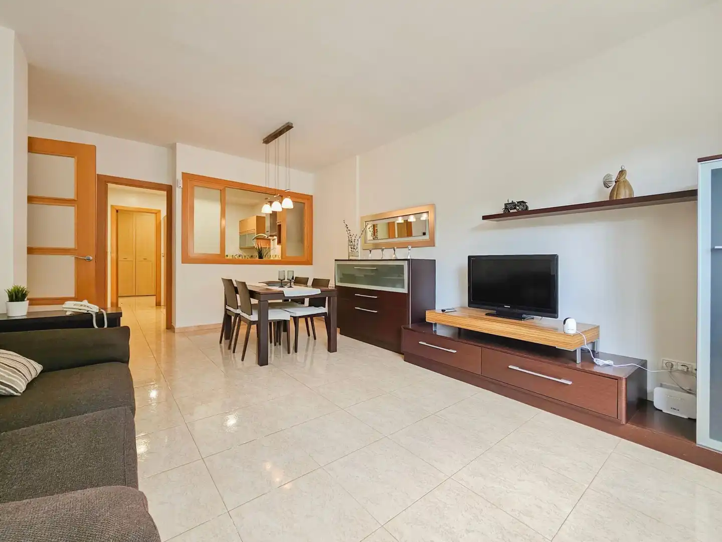 Sala d'estar de Planta baixa en venda en Sabadell amb Calefacció
