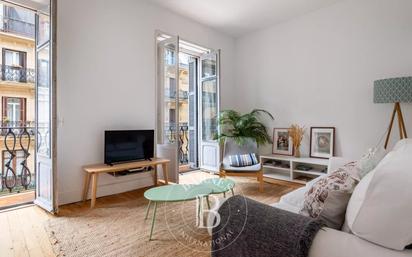 Living room of Flat for sale in Donostia - San Sebastián   with Heating and Internet