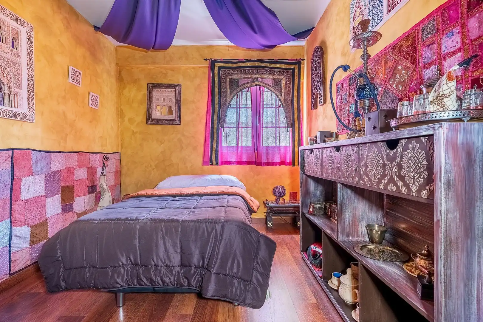 Habitación de Piso en venta en Granada con Aire acondicionado