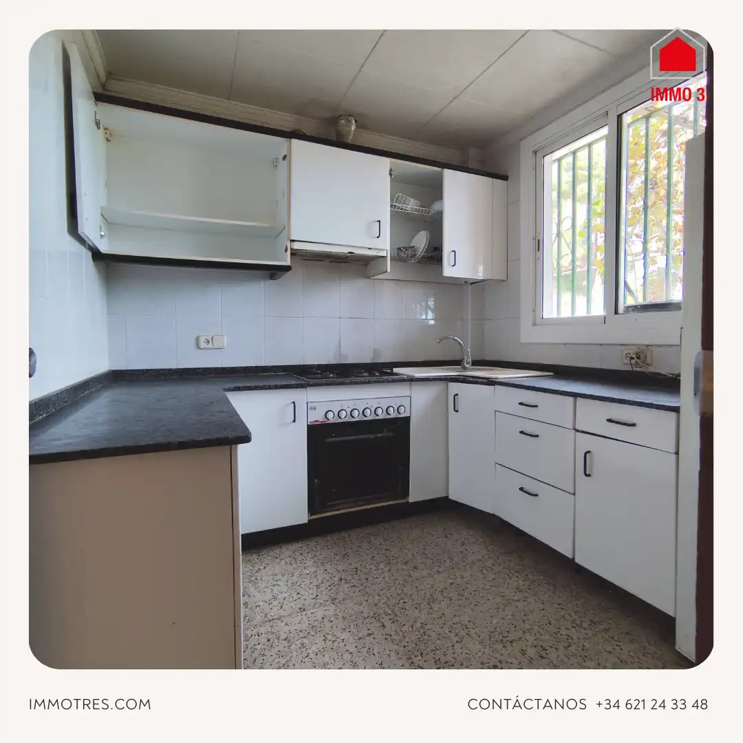 Cocina de Finca rústica en venta en Masquefa