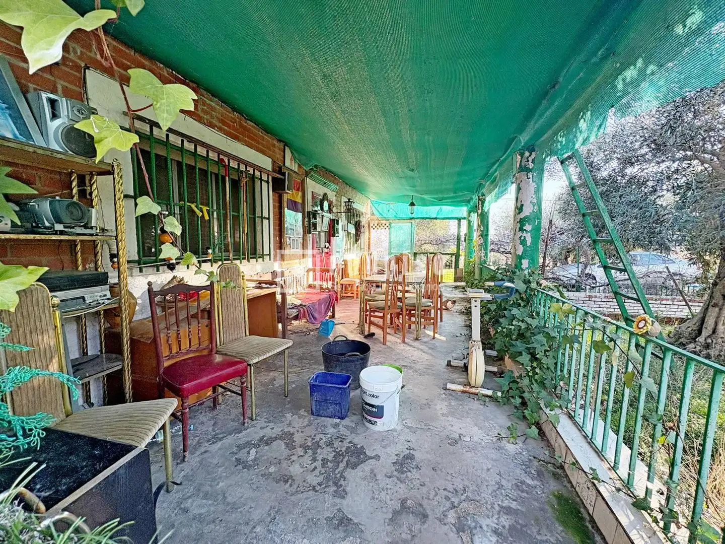 Casa amb jardí en venda a Diseminados