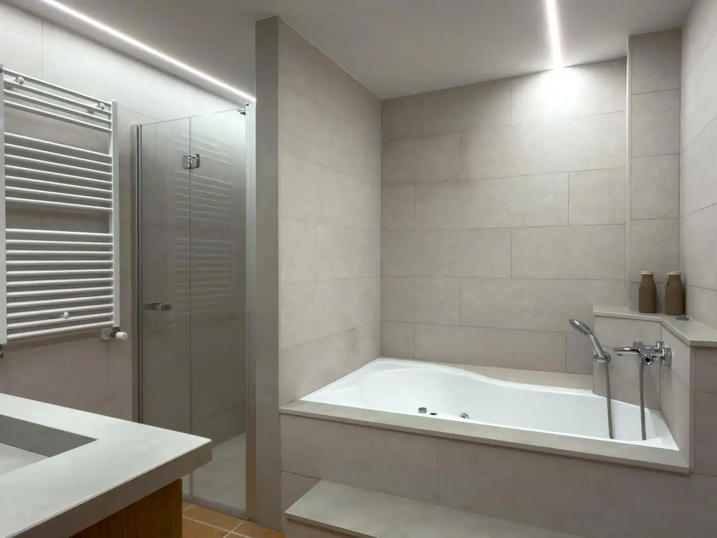 Baño de Finca rústica en venta en Calonge i Sant Antoni con Calefacción y Jardín privado