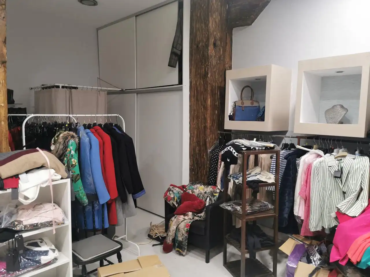 Local comercial en alquiler en Francisco De Quevedo, imagen 5