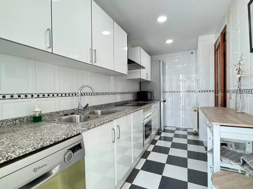 Küche von Maisonette zur Miete in Castellón de la Plana / Castelló de la Plana mit Klimaanlage, Heizung und Terrasse