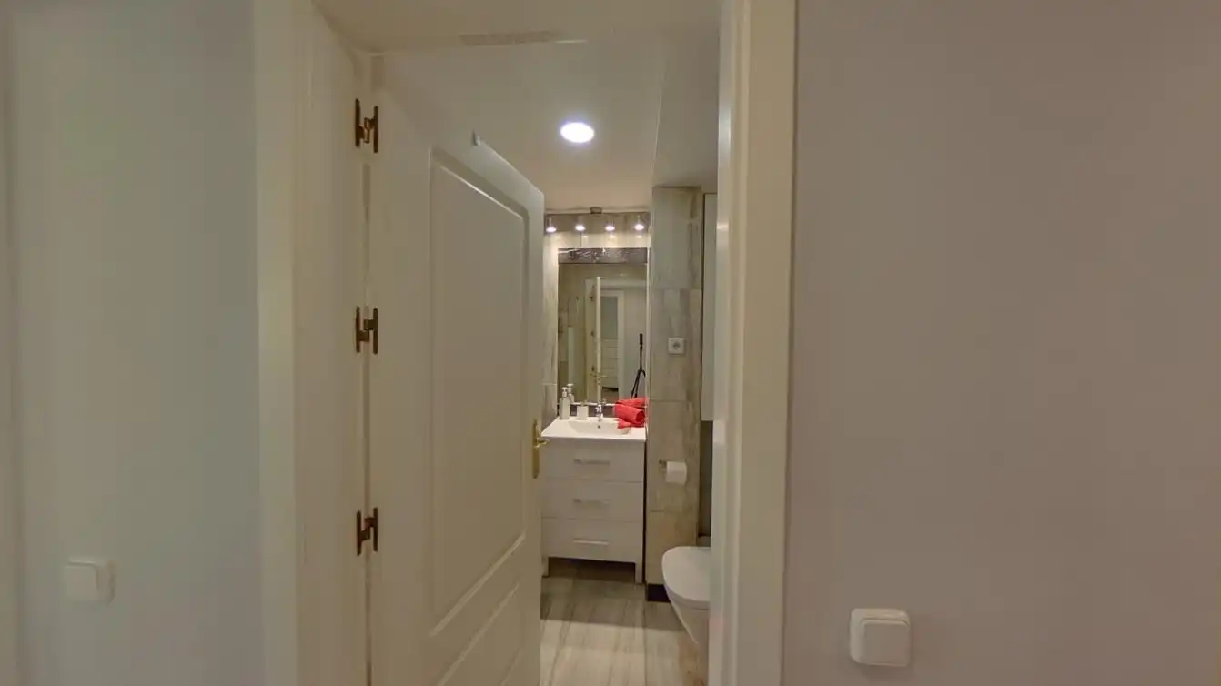 Flat with lift to rent in Calle de Alvarado, imagen 18
