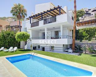 Exterior view of House or chalet for sale in Almuñécar  with Air Conditioner, Private garden and Parquet flooring