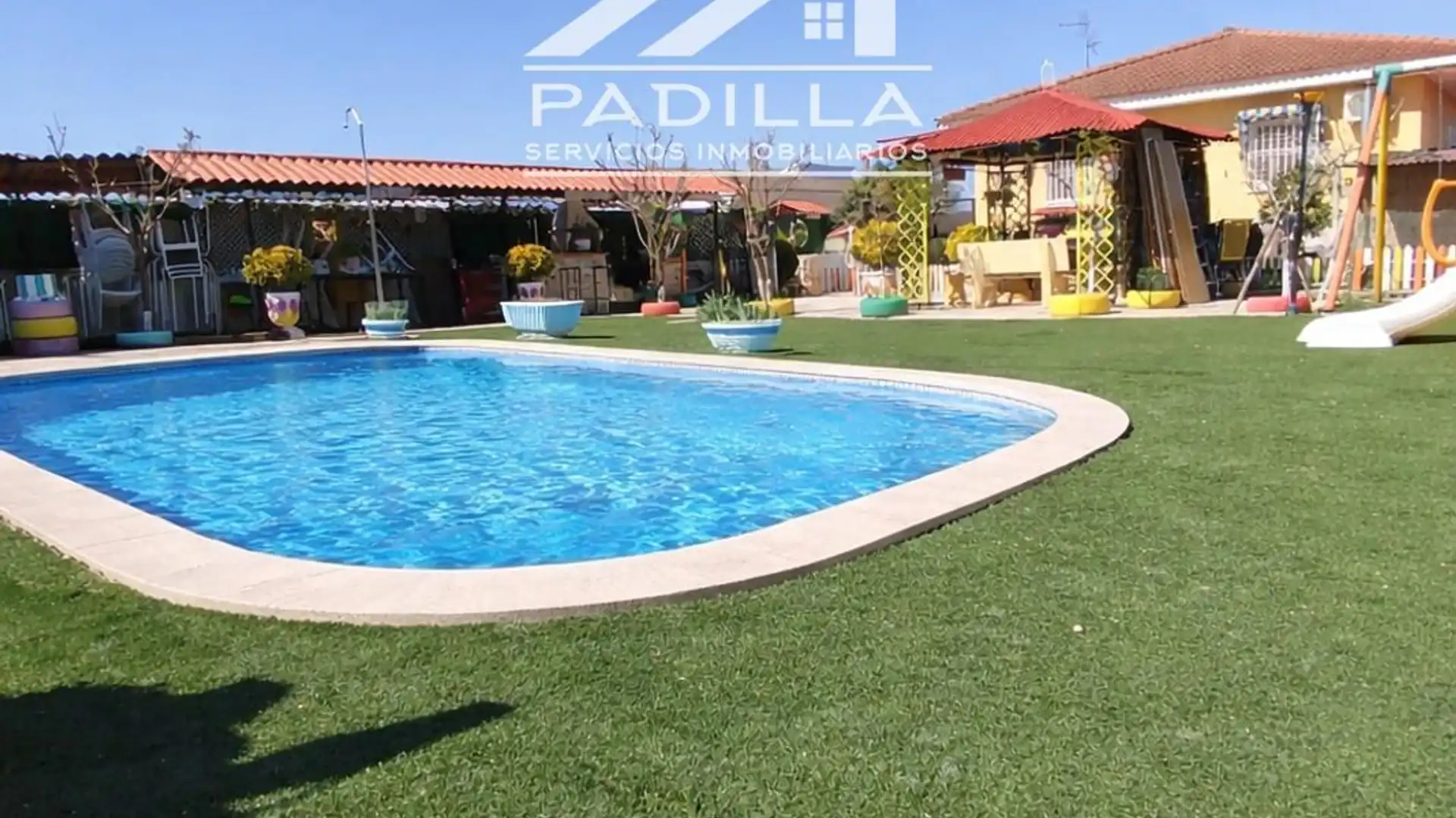 Swimming pool of Houses for sale in Santa Cruz del Retamar  with Air Conditioner, Heating and Swimming Pool