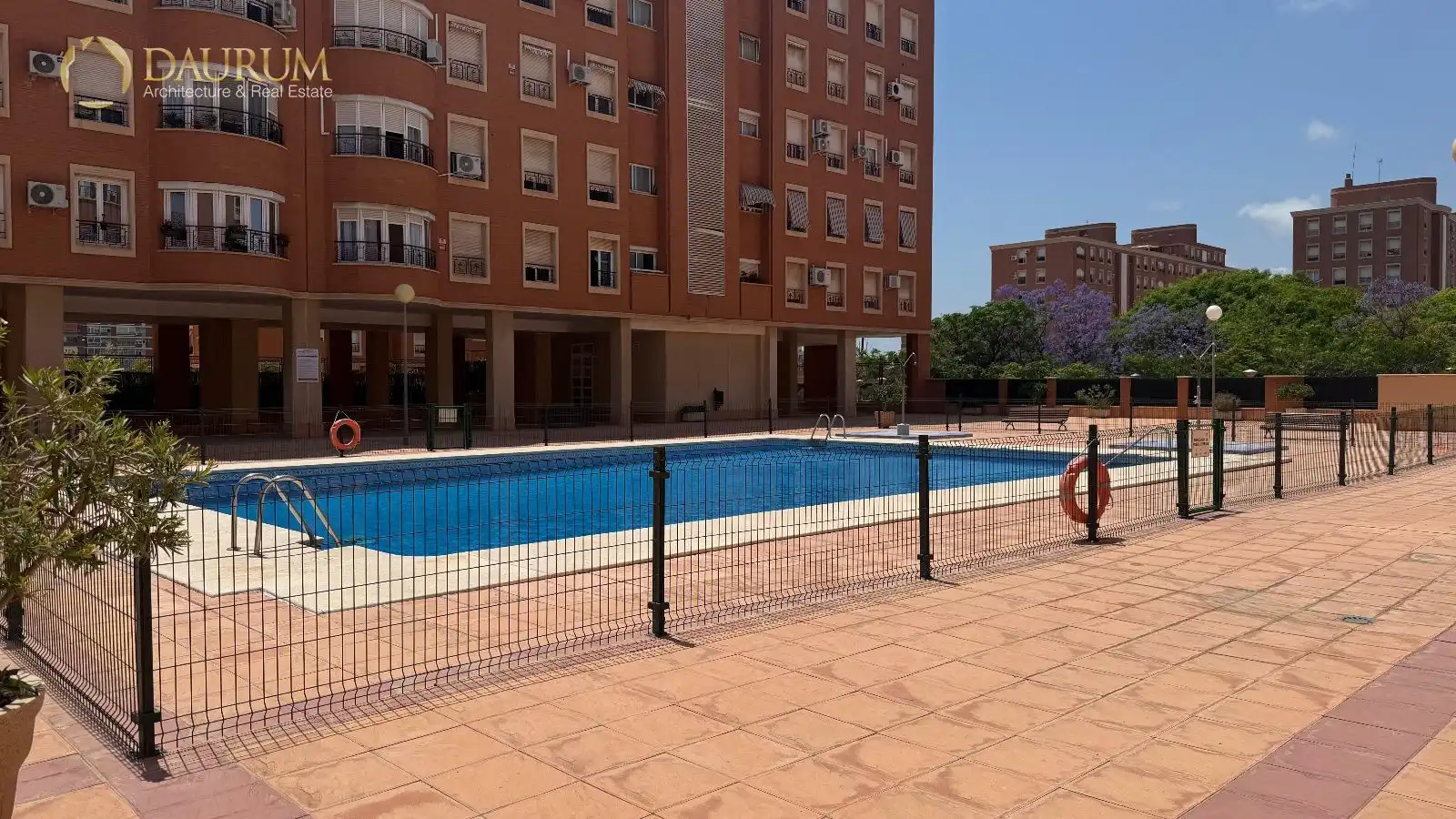 Schwimmbecken von Wohnung zum Verkauf in Alicante / Alacant mit Klimaanlage, Heizung und Abstellraum