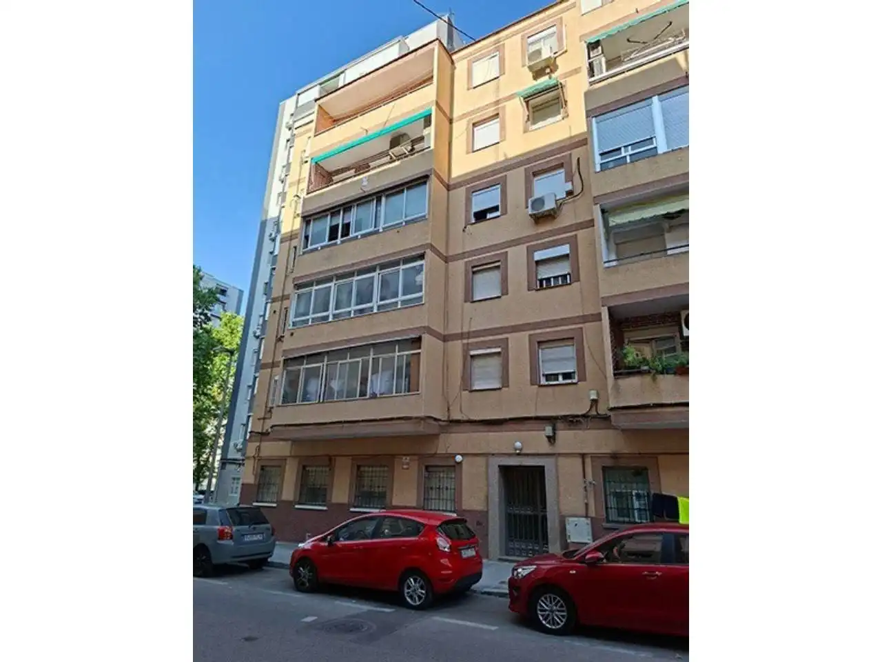 Pis amb ascensor en venda a Calle Carabelos