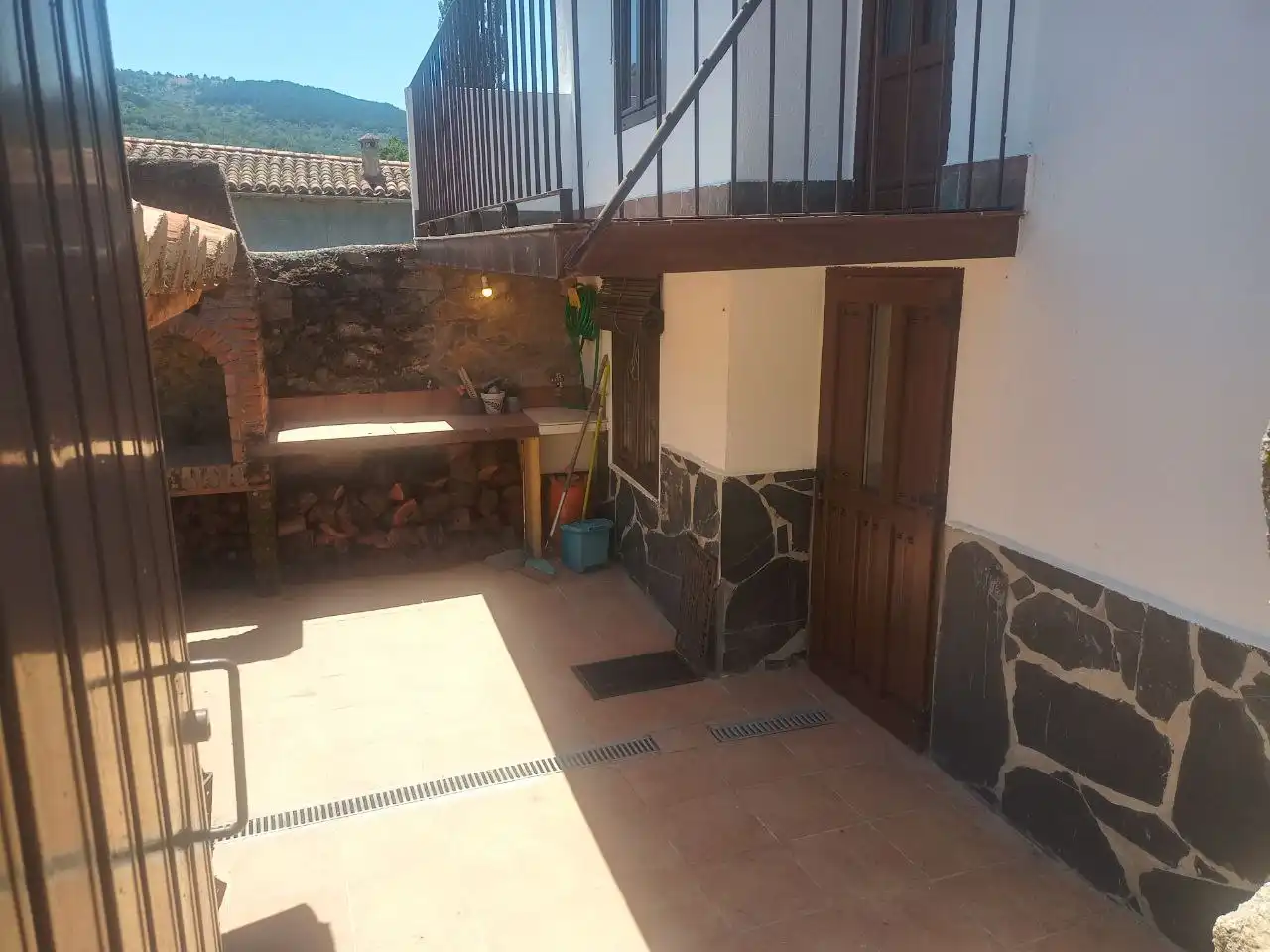 Detached homes for sale in Umbrías  with Furnished