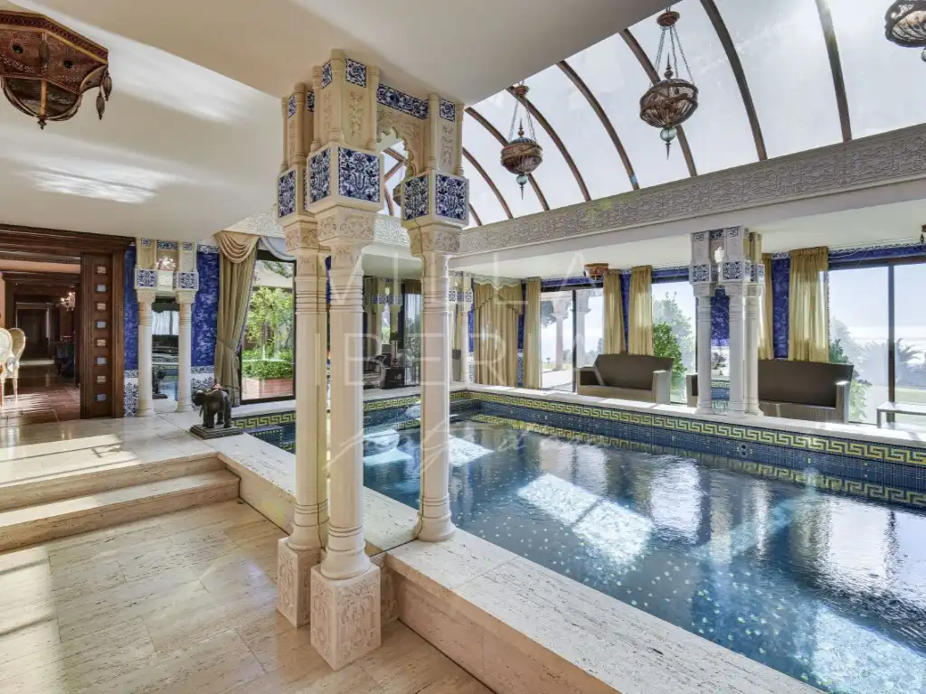 Piscina de Casa o chalet en venta en Castell d'Aro, Platja d'Aro i s'Agaró con Aire acondicionado, Calefacción y Jardín privado