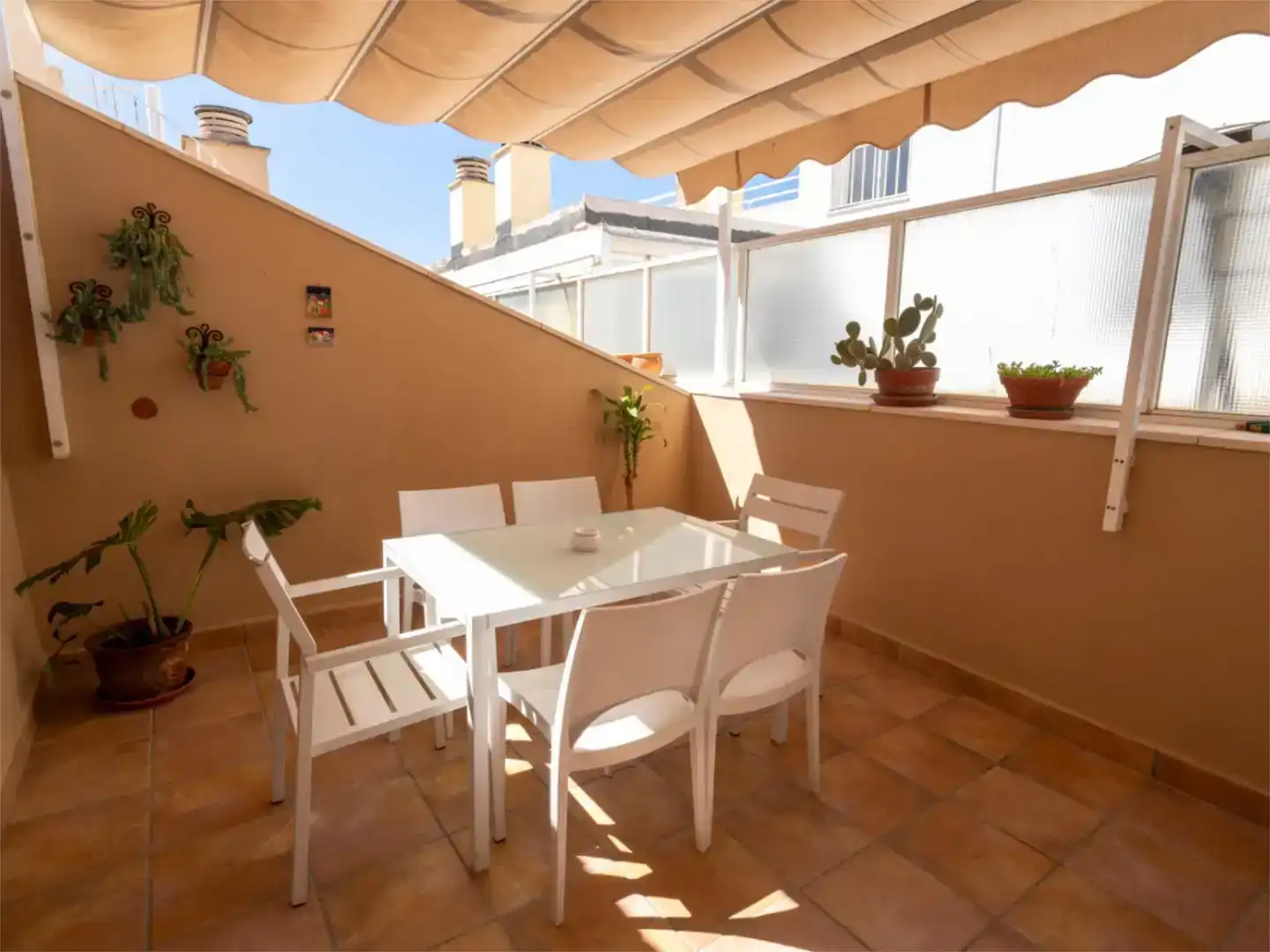 Terrasse von Dachboden zur Miete in Rincón de la Victoria mit Klimaanlage, Abstellraum und Möbliert