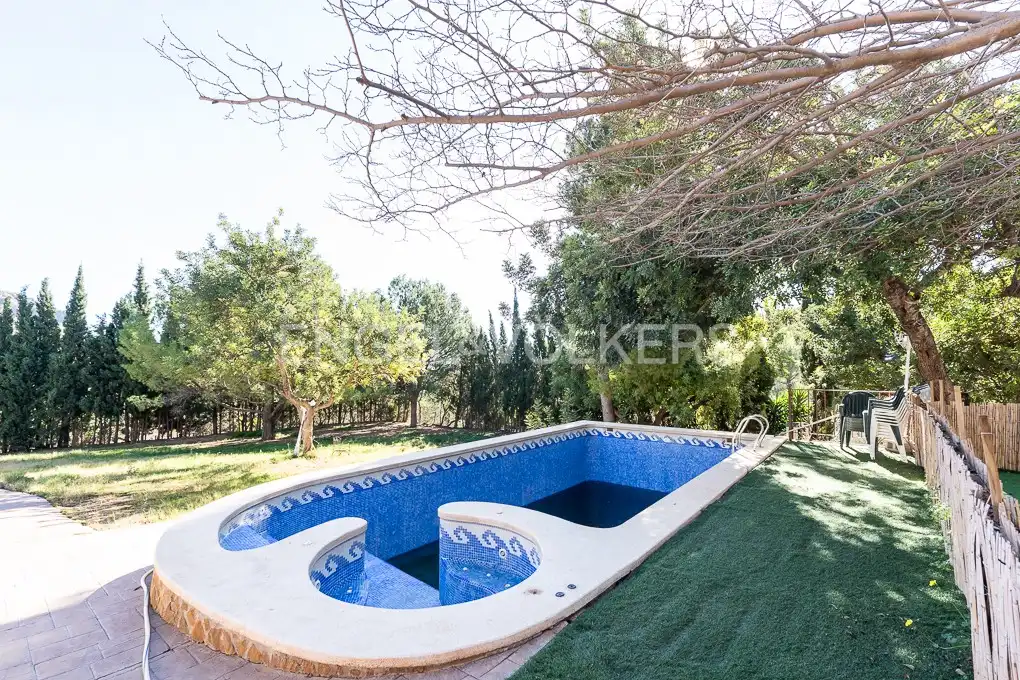 Piscina de Casa o chalet en venta en Sagunto / Sagunt con Aire acondicionado, Calefacción y Jardín privado