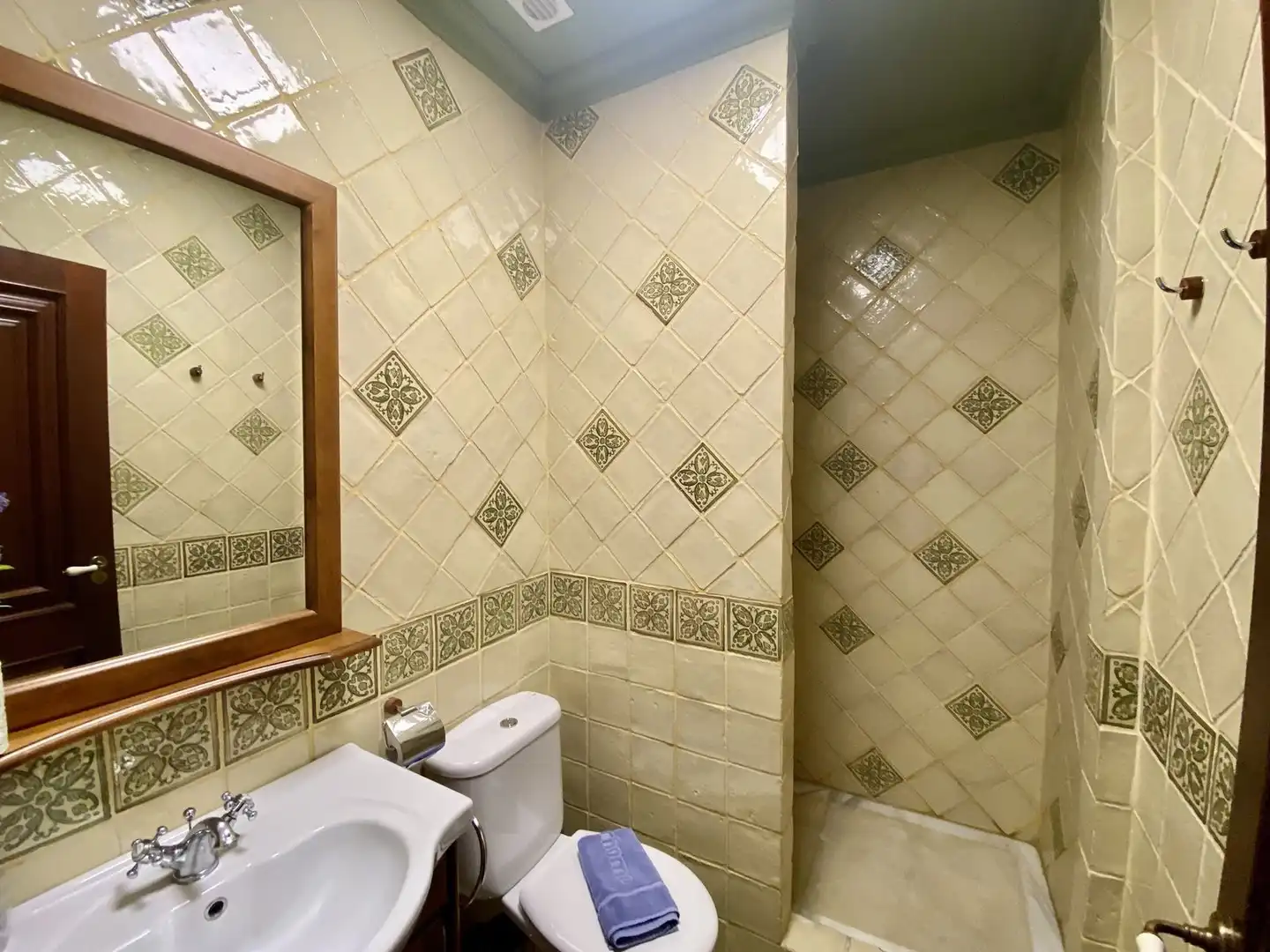 Bany de Casa o xalet en venda en Fuengirola amb Aire condicionat, Terrassa i Traster