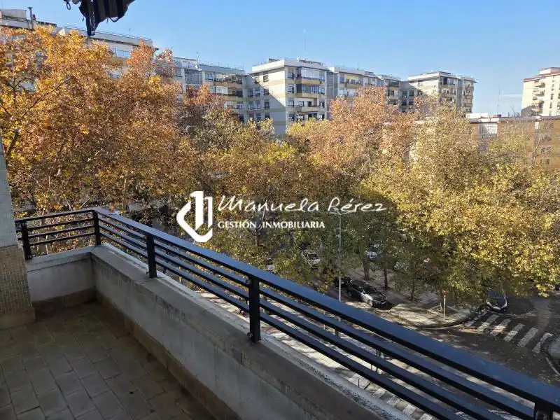 Vista exterior de Pis en venda en Cáceres amb Aire condicionat, Calefacció i Terrassa