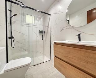 Bathroom of Flat to rent in Castellón de la Plana / Castelló de la Plana  with Air Conditioner