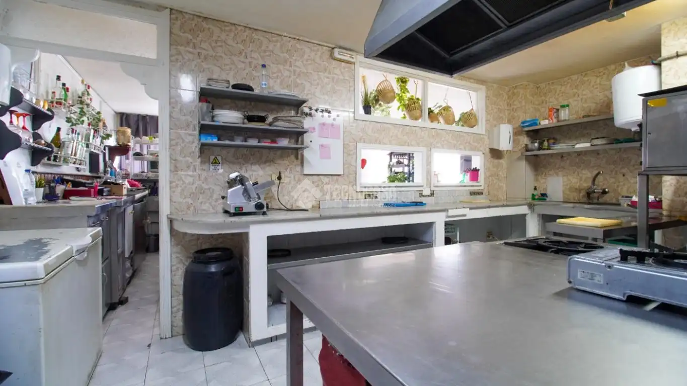Cocina de Local en venta en San Cristóbal de la Laguna