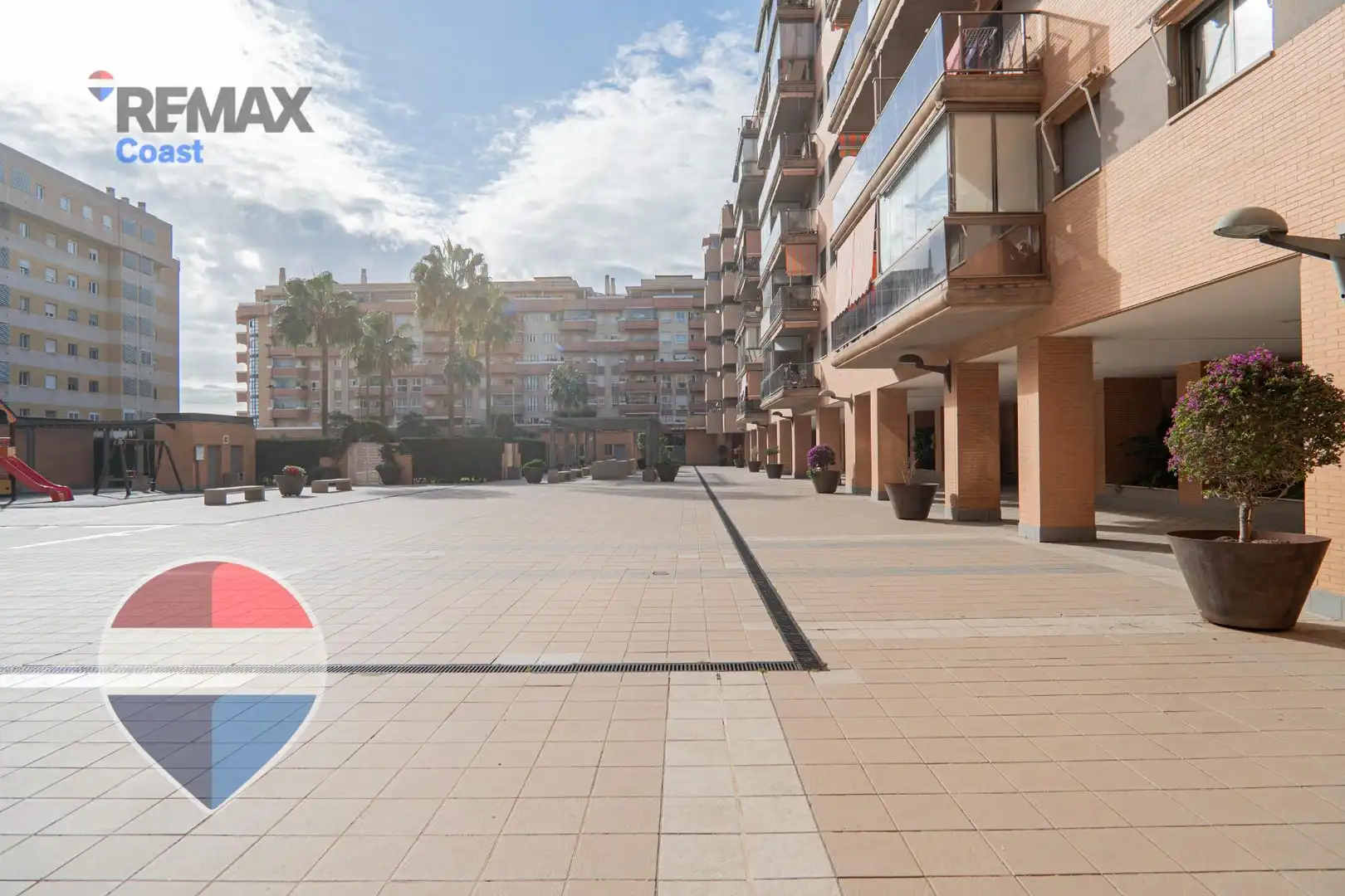 Vista exterior de Piso en venta en Málaga con Aire acondicionado, Calefacción y Jardín privado