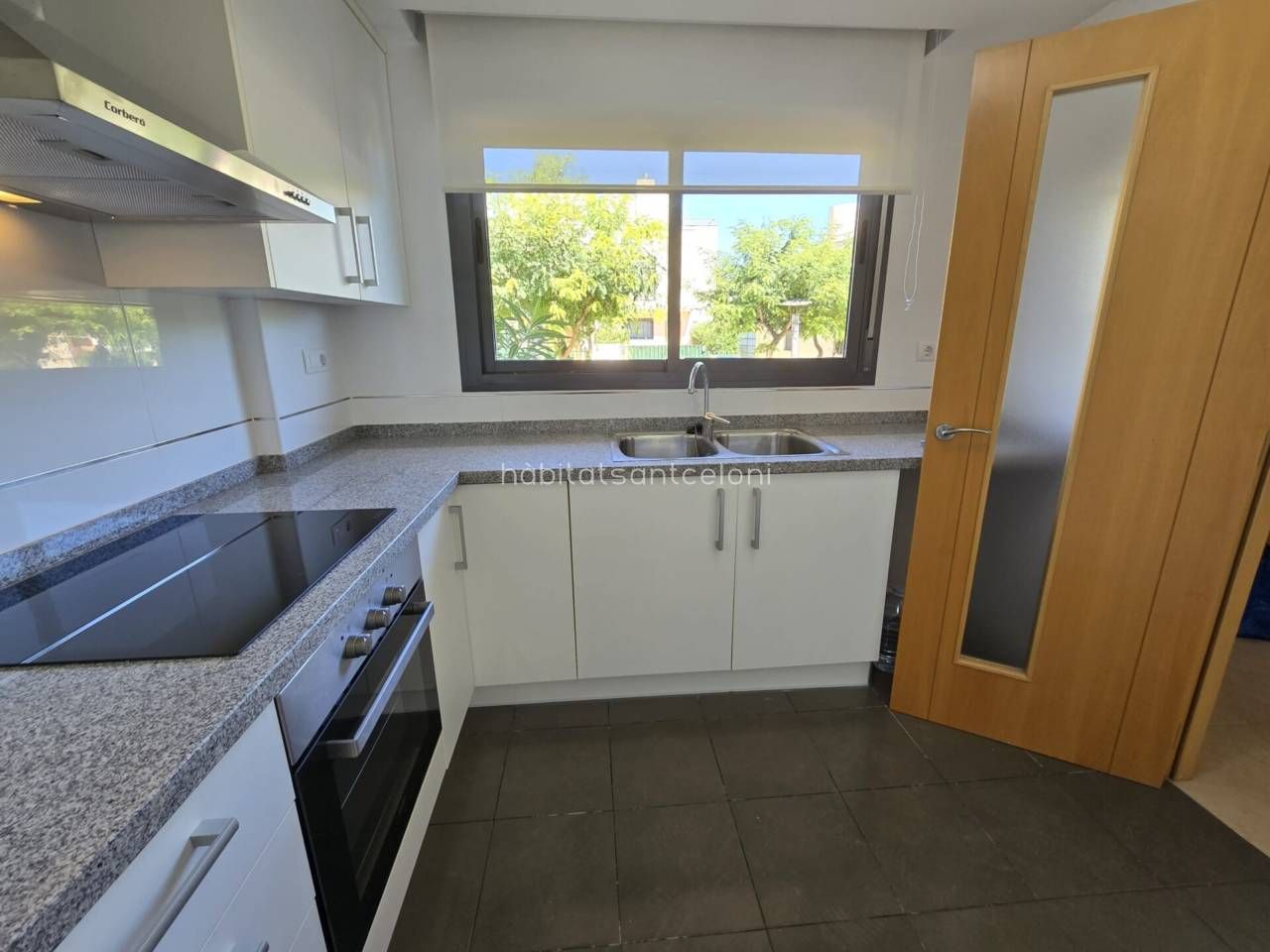 Cocina de Casa o chalet de alquiler en San Jorge / Sant Jordi con Aire acondicionado, Calefacción y Jardín privado