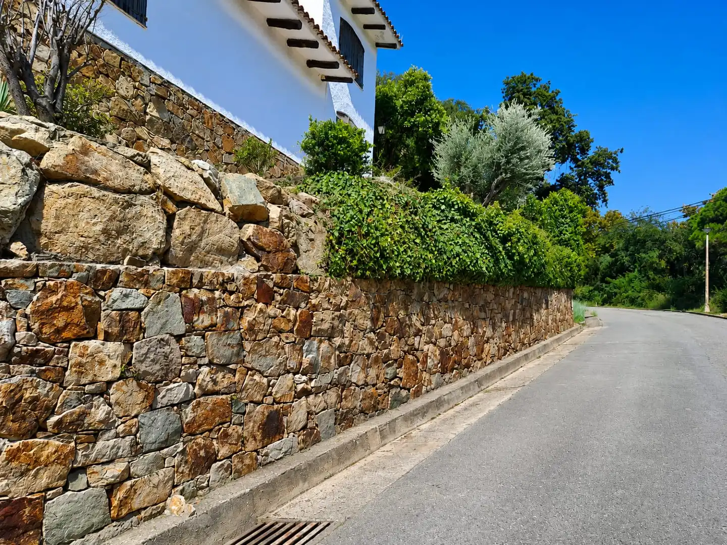 Vista exterior de Casa o xalet en venda en Tossa de Mar amb Calefacció, Jardí privat i Terrassa