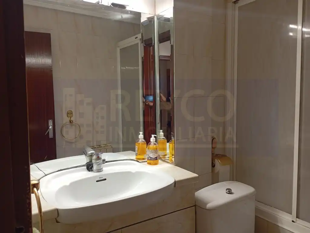 Badezimmer von Wohnung zum Verkauf in Nájera mit Terrasse