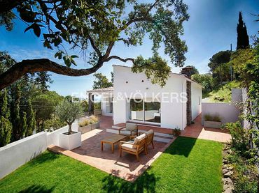 Villa mit Pool zum Verkauf in Carrer Beleser