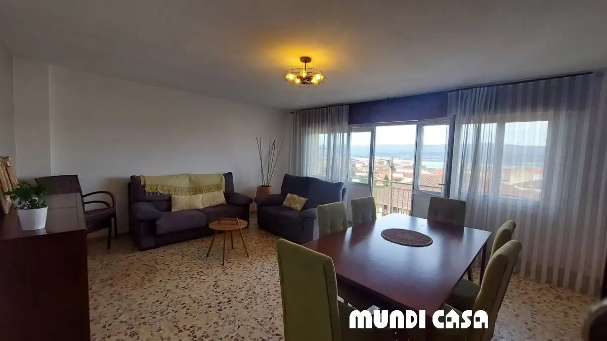 Wohnung zum Verkauf in CRUCEIRO, Rianxo