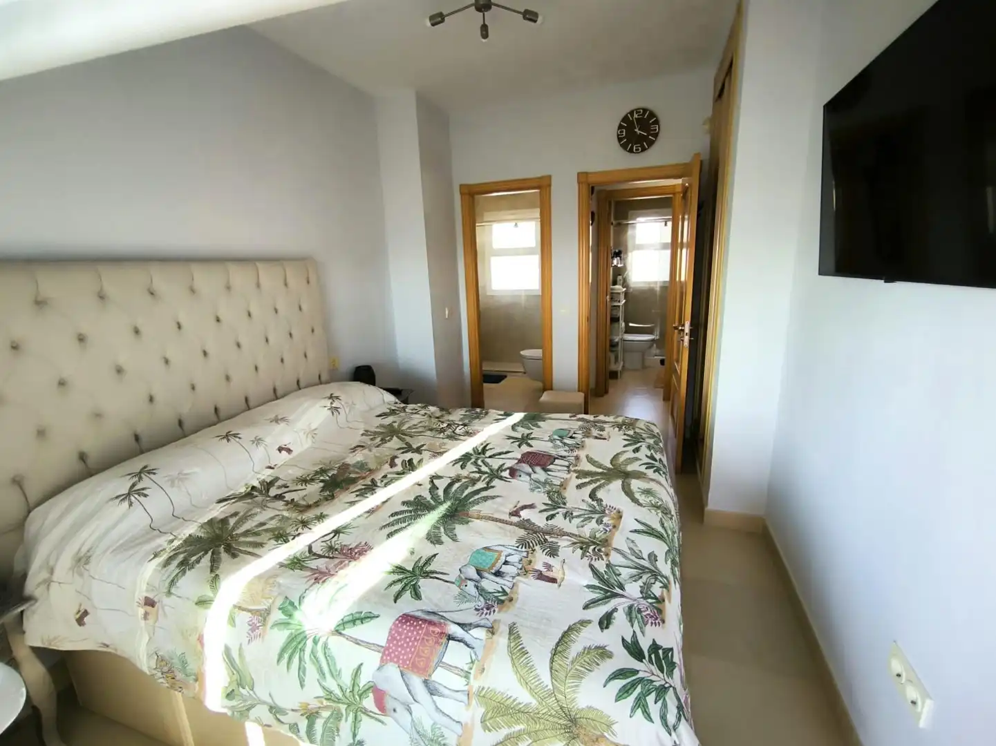 Habitación de Ático en venta en Vélez-Málaga con Aire acondicionado, Calefacción y Jardín privado