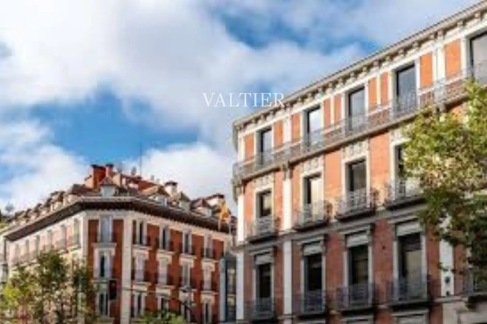 Außenansicht von Wohnung zur Miete in Madrid mit Klimaanlage