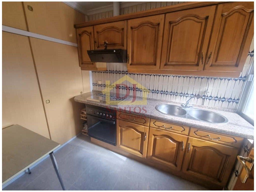 Cuina de Casa o xalet en venda en Castellanos de Villiquera
