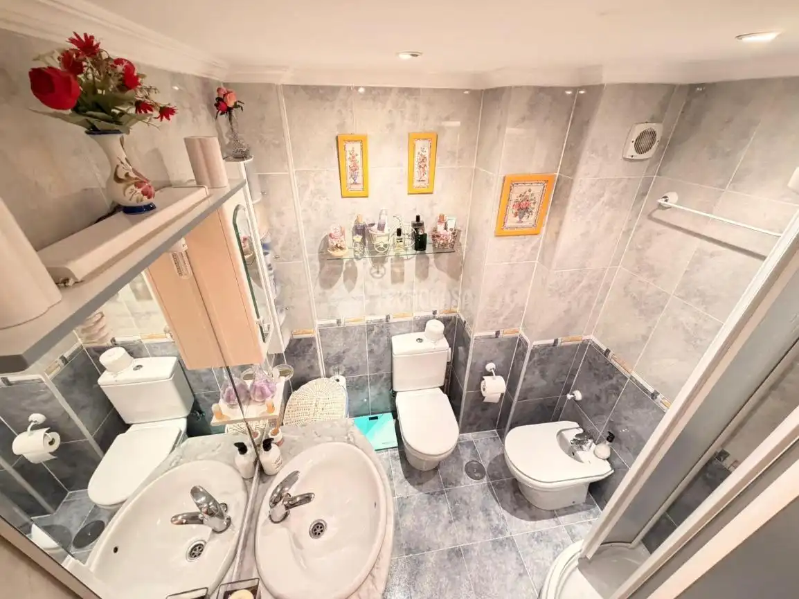 Baño de Piso en venta en Torrejón de Ardoz con Aire acondicionado, Parquet y Terraza
