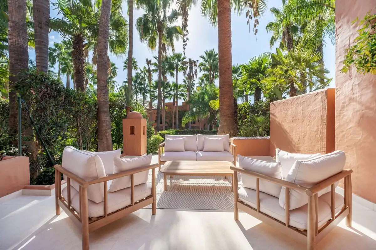 Terrassa de Casa o xalet de lloguer en Marbella amb Aire condicionat, Jardí privat i Piscina