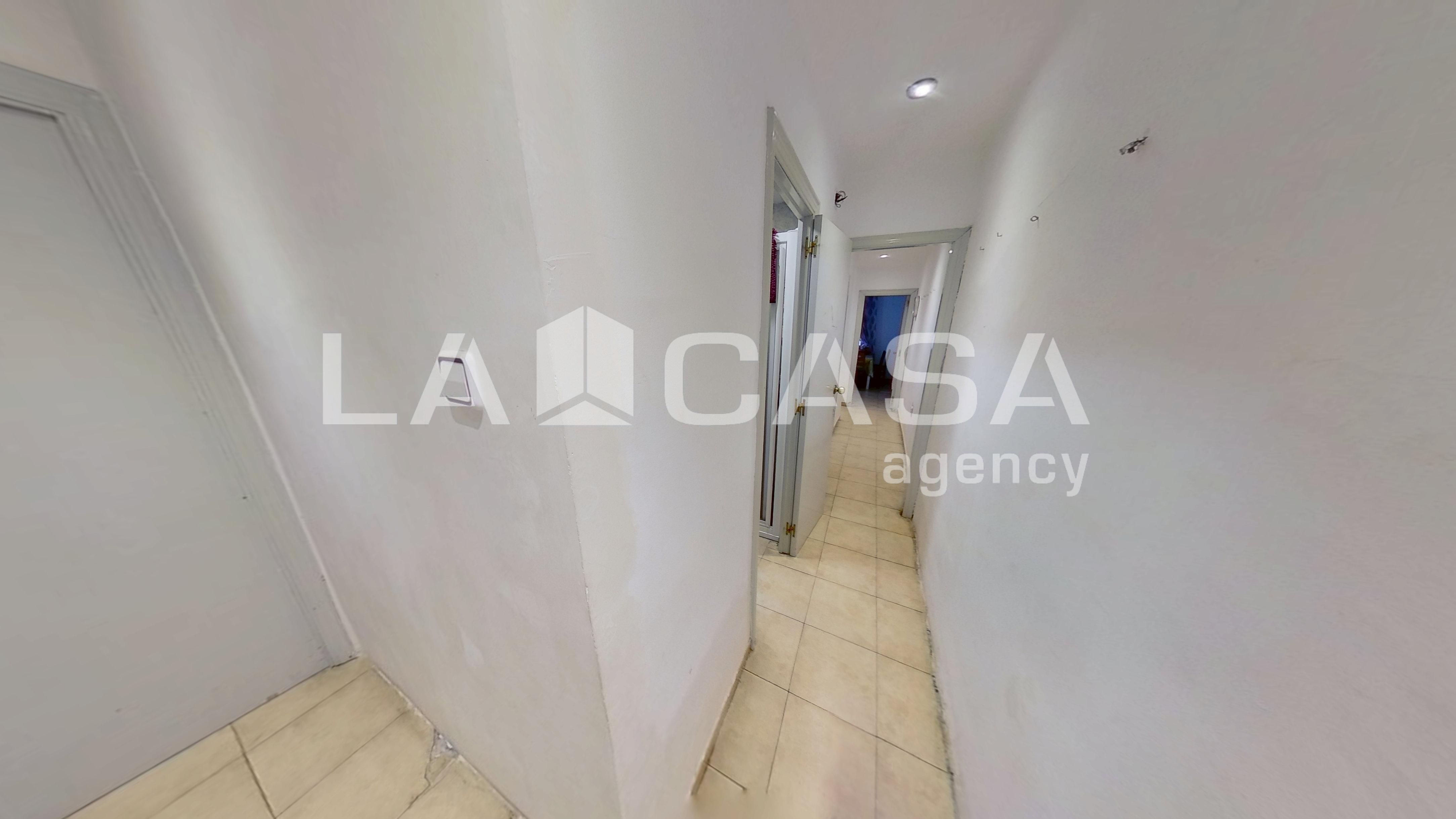 Flat for sale in Badalona  with Terrace