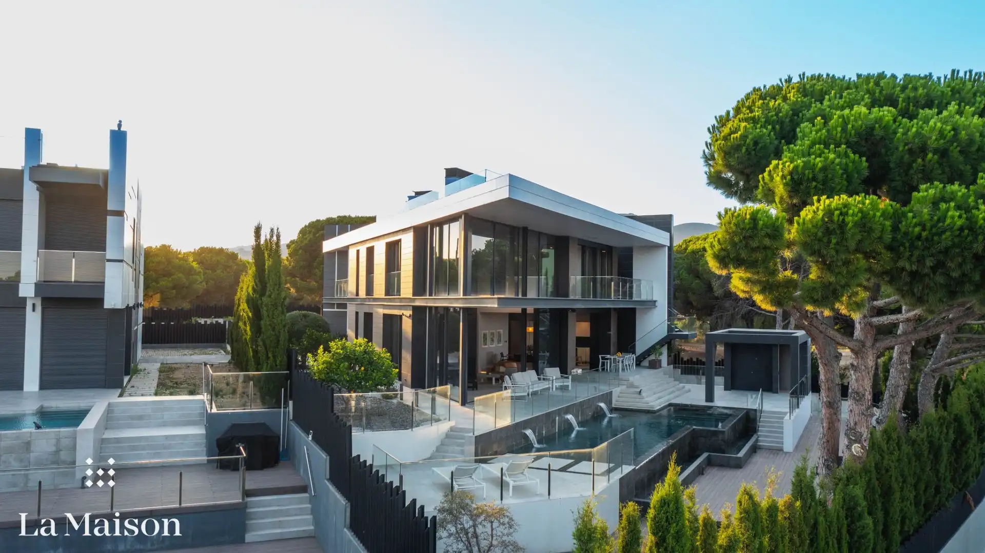 Vista exterior de Casa o chalet en venta en Caldes d'Estrac con Aire acondicionado, Calefacción y Jardín privado