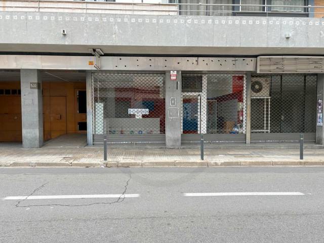 Local comercial en Alquiler en Sant Pere