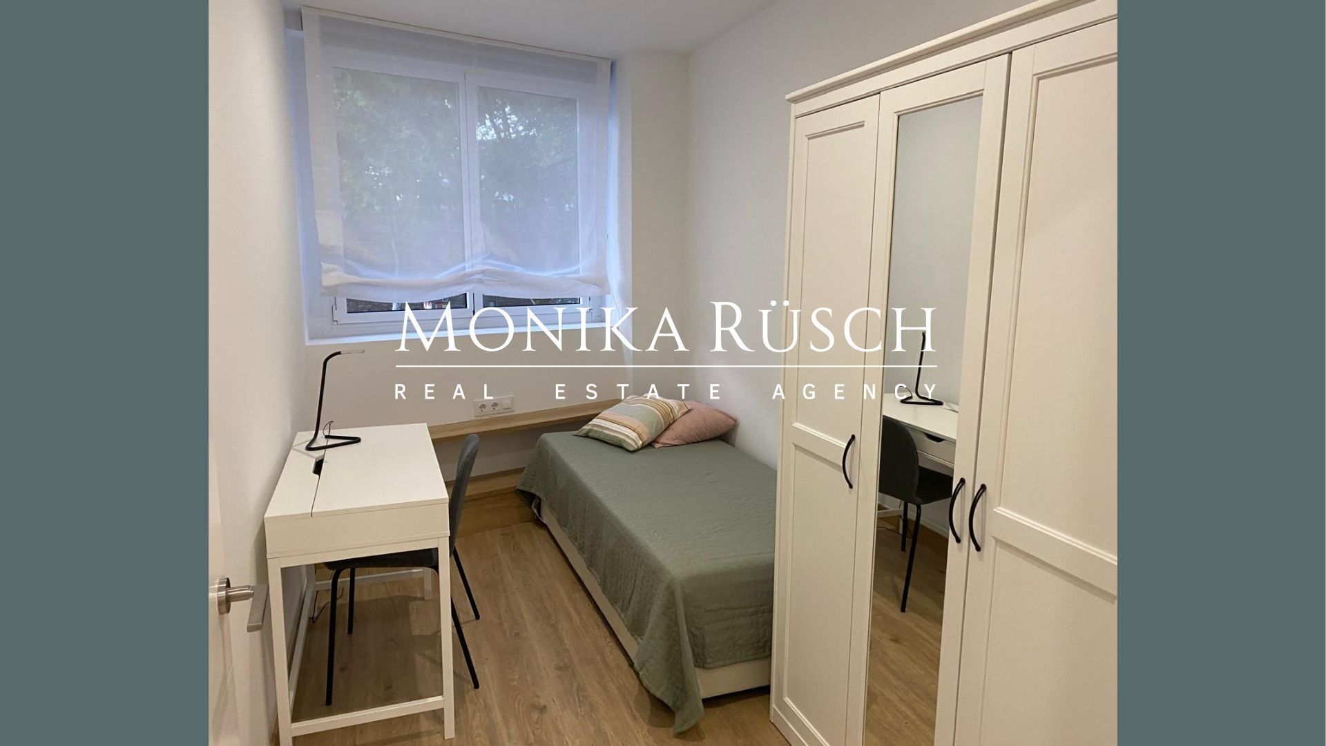 Bedroom of Flat for sale in  Barcelona Capital  with Air Conditioner