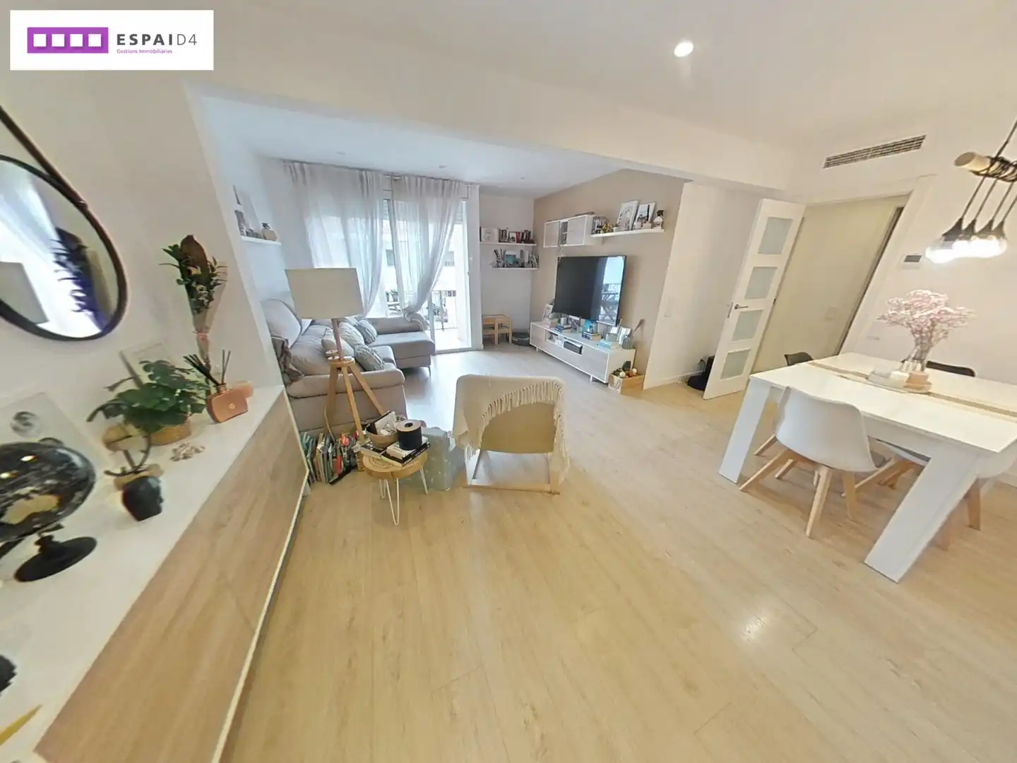 Flat with terrace for sale in Carrer de Sant Salvador, imagen 4