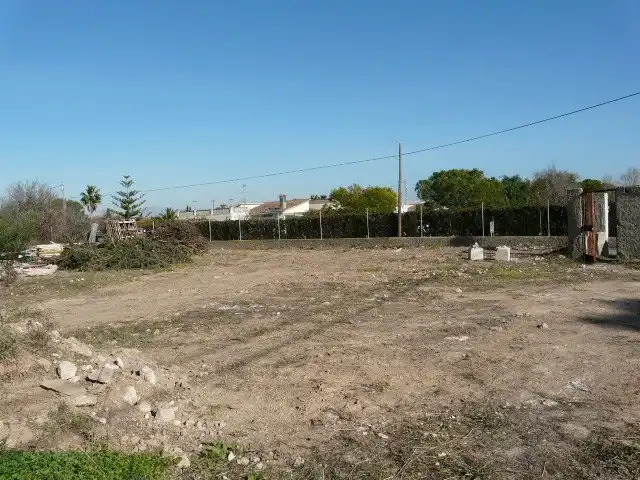 Terreno residencial en venta en Los Arenales del Sol, imagen 6