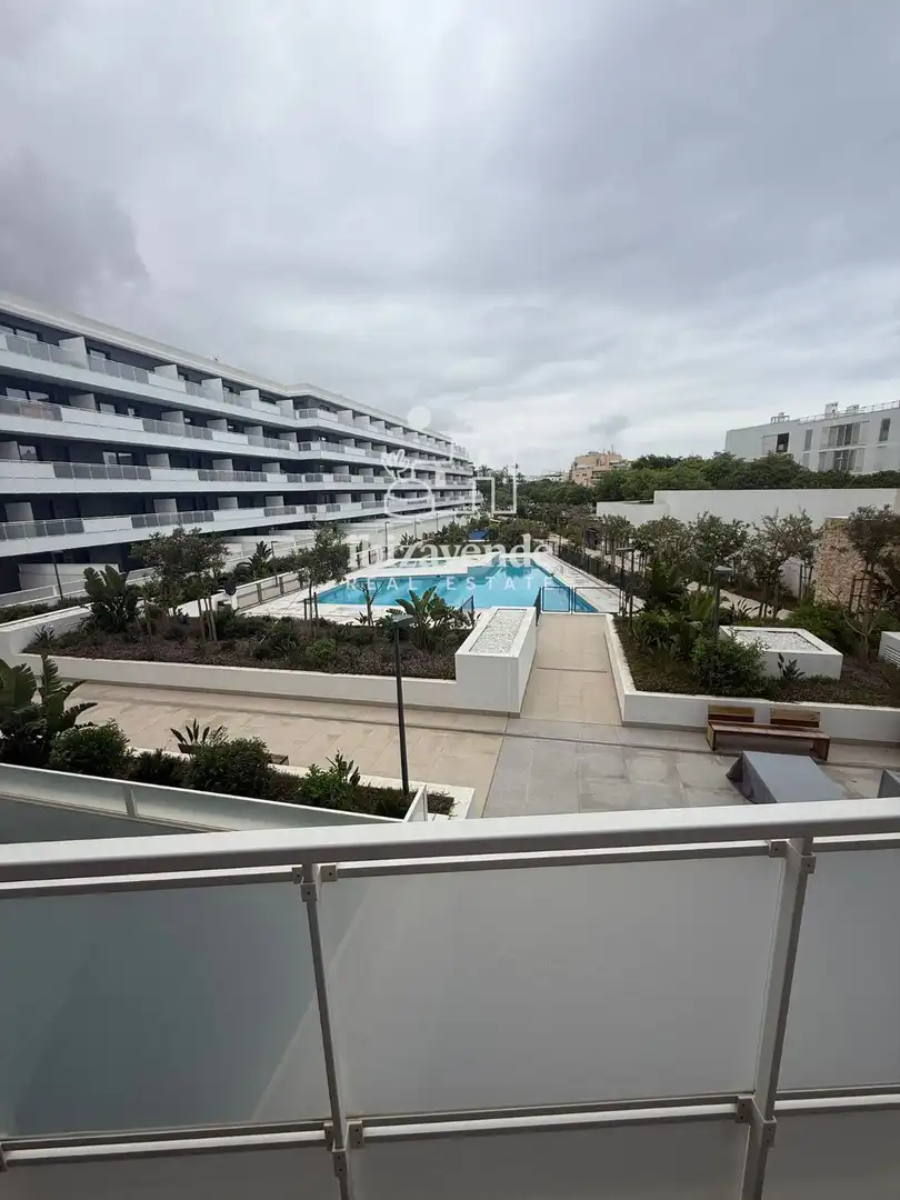 Piscina de Pis de lloguer en Eivissa amb Aire condicionat, Terrassa i Piscina