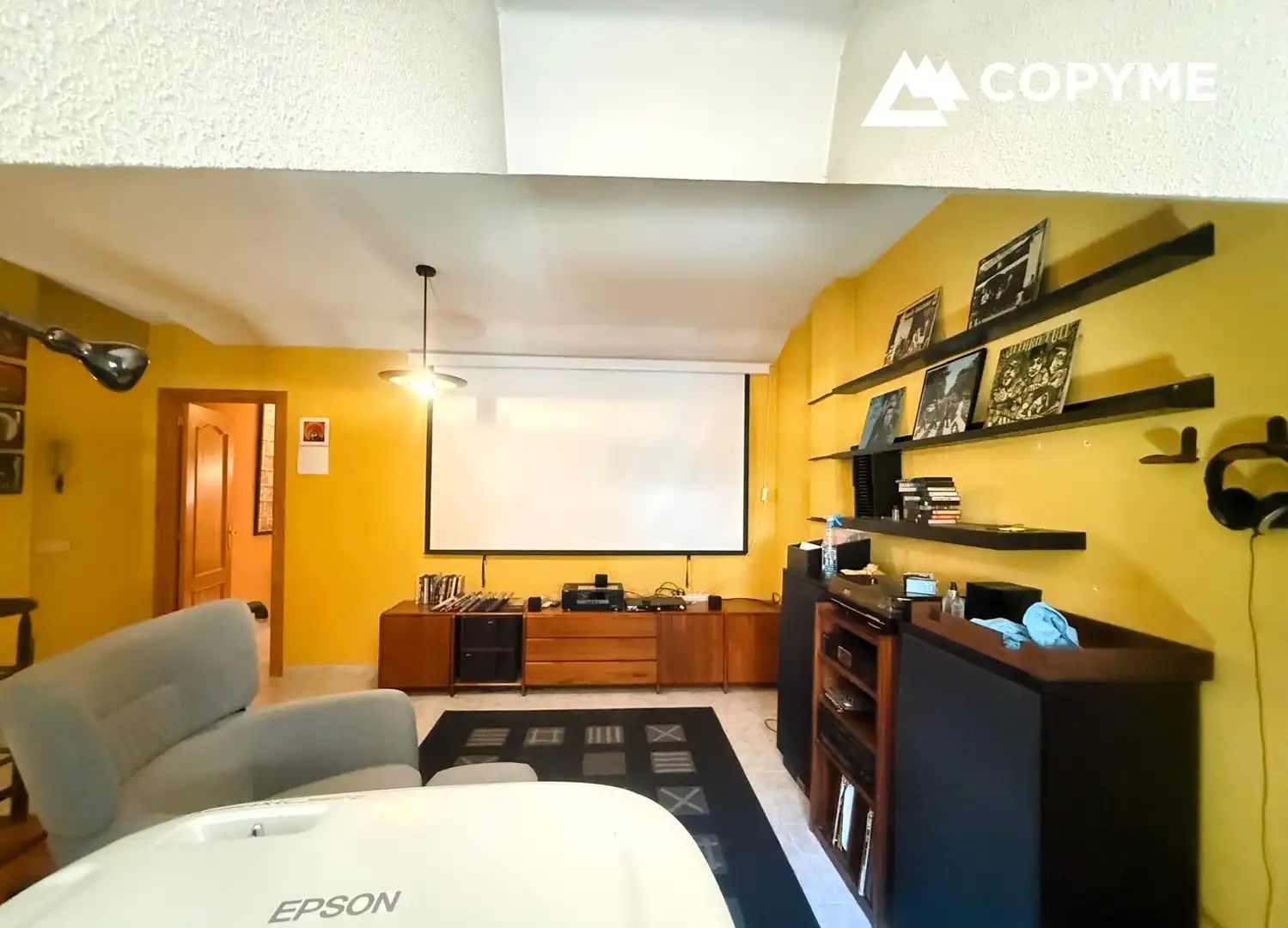 Living room of Flat for sale in Torrijos  with Heating, Terrace and Furnished