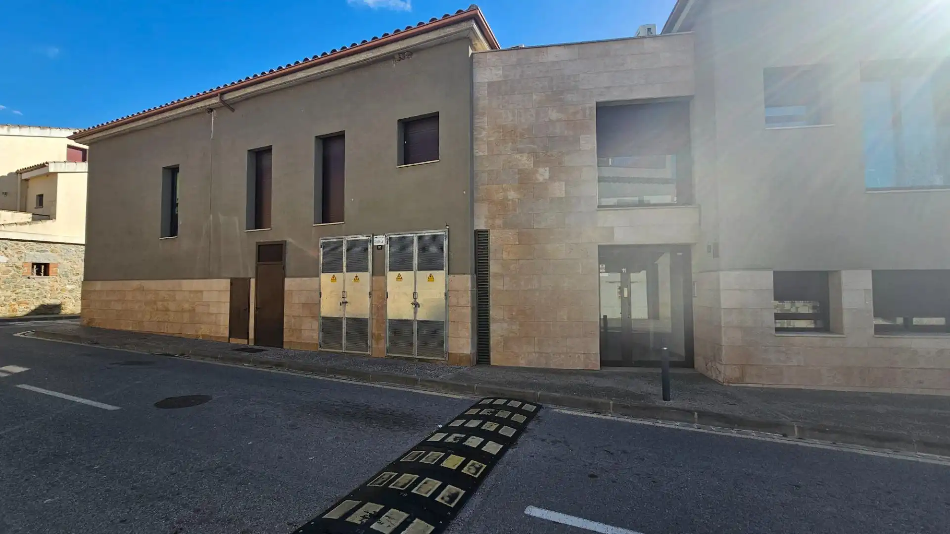 Vista exterior de Dúplex en venta en Vilajuïga