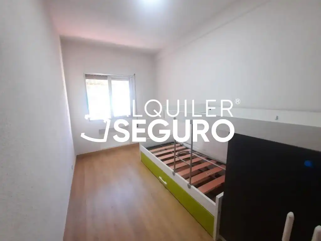 Bedroom of Flat for rent in Madrid  with Terrace