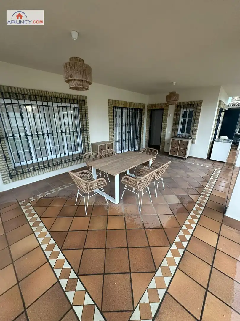 Casa o xalet de lloguer a Cerros de Montequinto