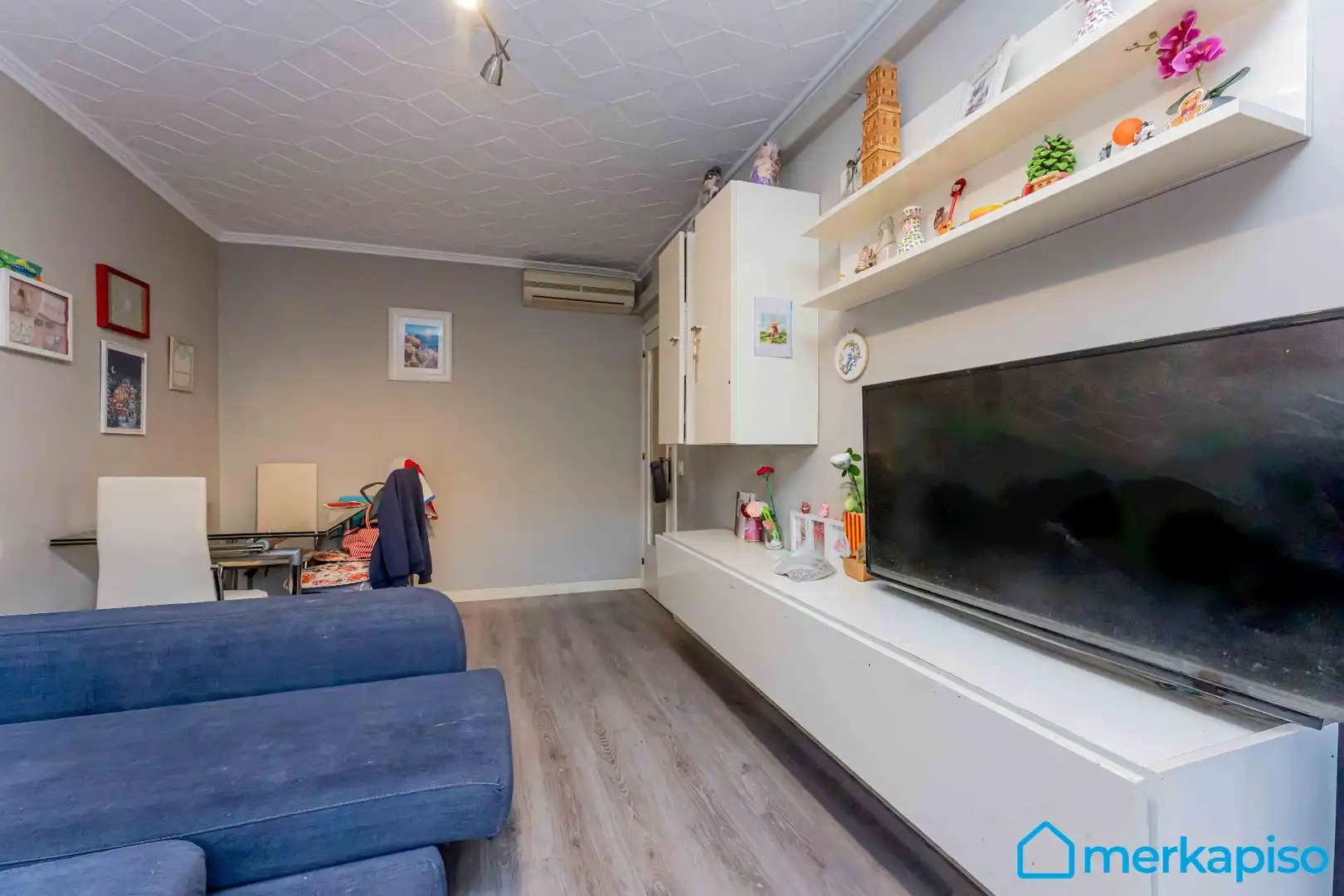 Living room of Flat for sale in Viladecans  with Air Conditioner, Heating and Parquet flooring