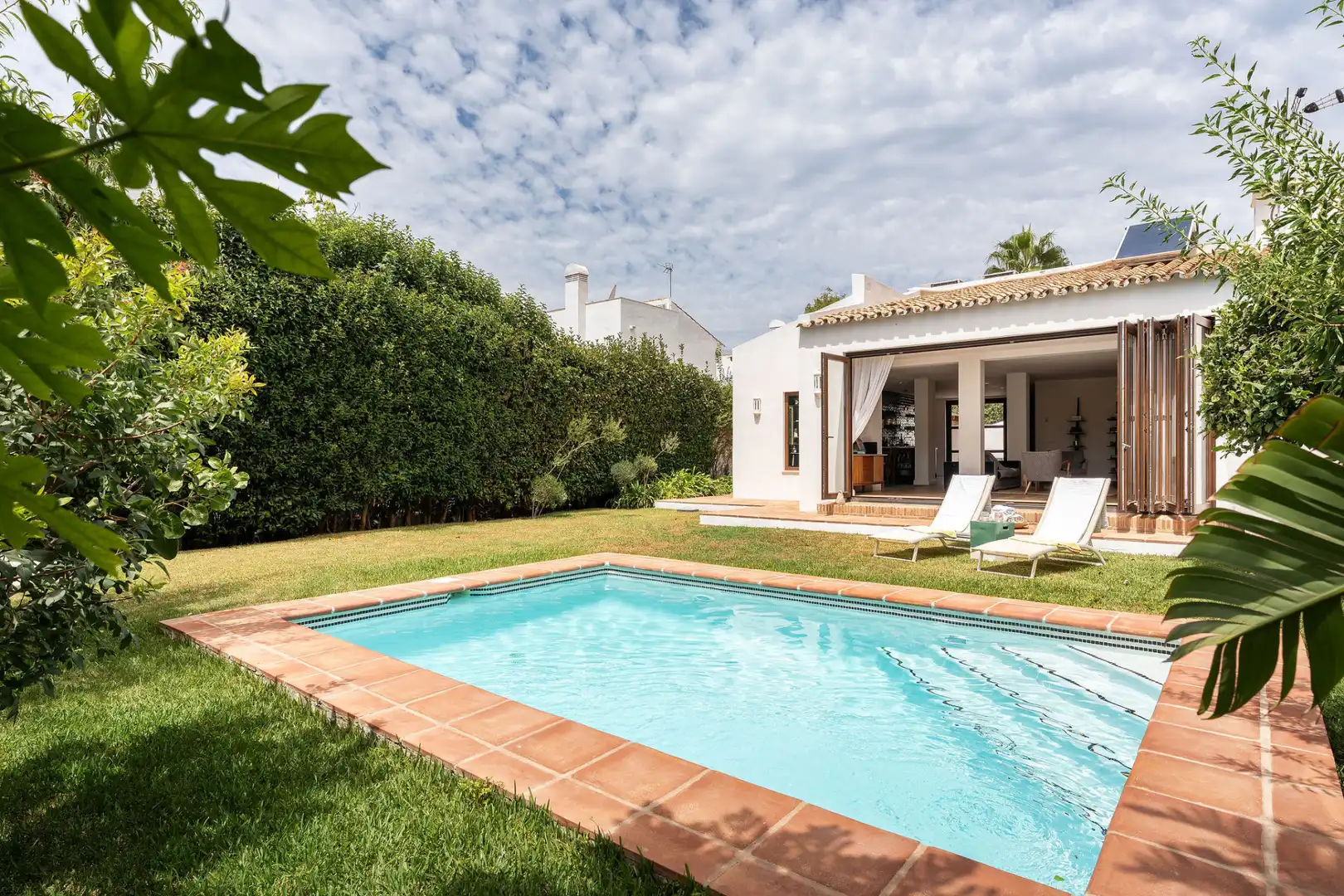 Jardín de Casa o chalet en venta en Estepona con Aire acondicionado, Jardín privado y Terraza